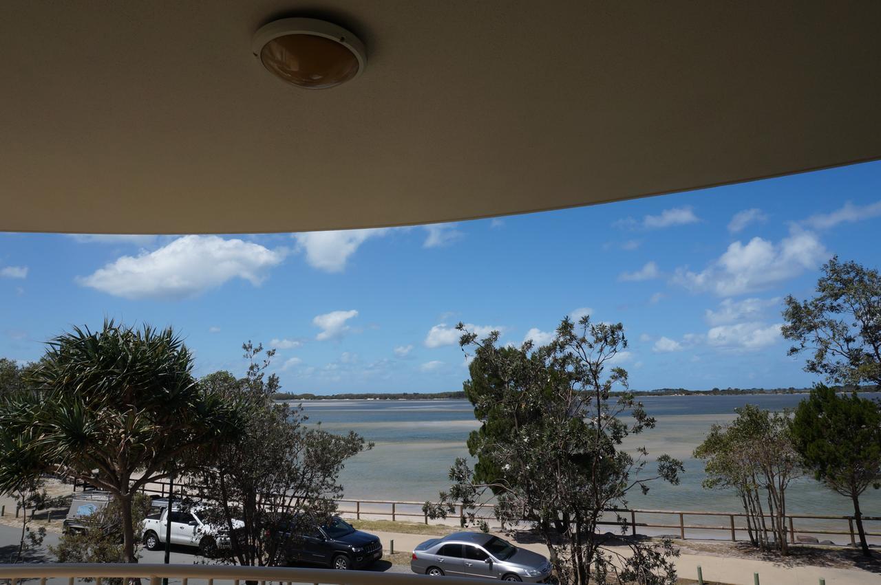 Moorings Beach Resort Caloundra Zewnętrze zdjęcie
